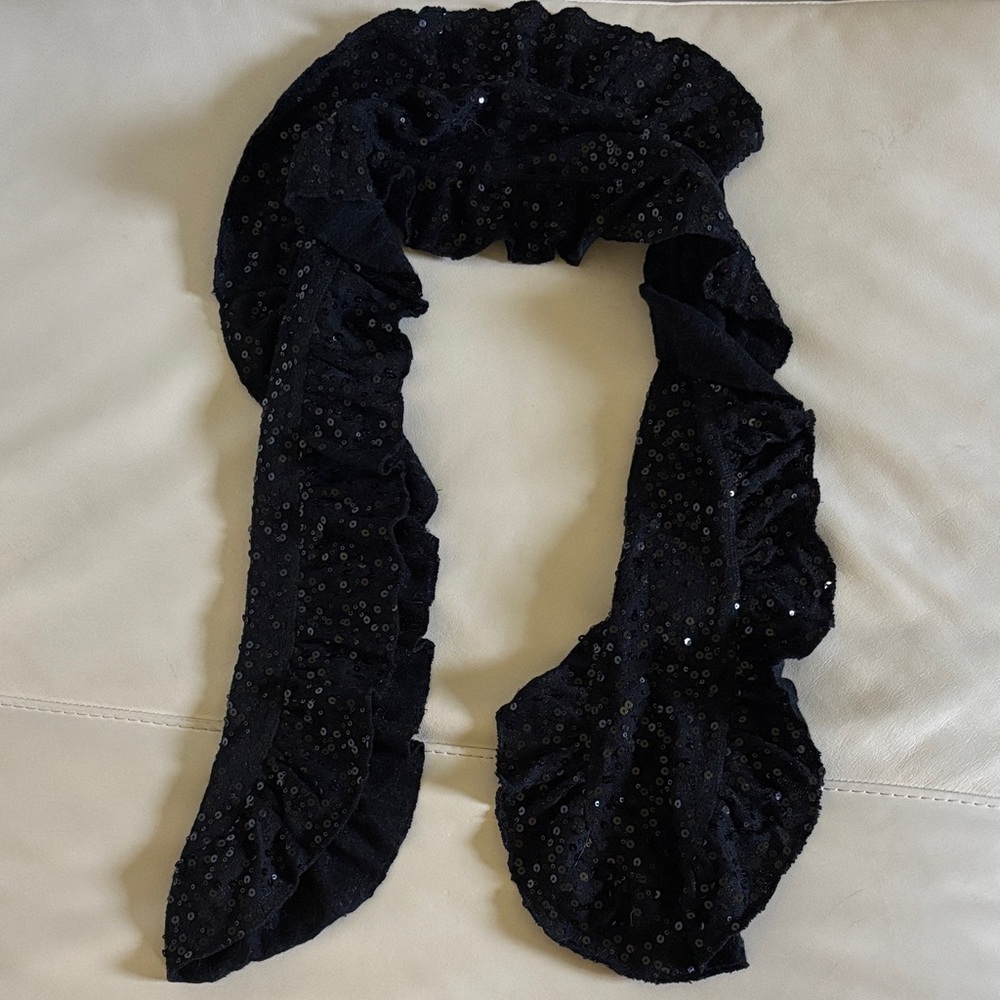 NWOT Black Sequins Ruffle Scarf Y2K